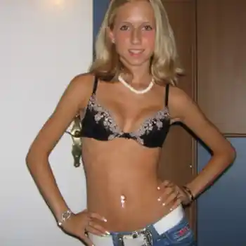 Alexandra_2008